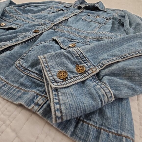 Chaps Denim Shacket Women's L Metal Logo Buttons Vintage EUC 4 Pockets Jacket - Picture 4 of 16